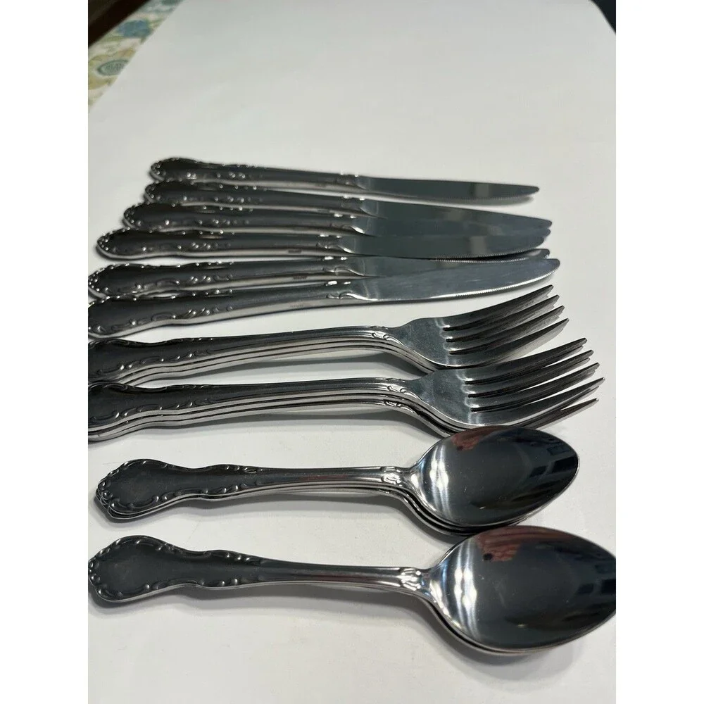 18pc Queens Court Japan Stainless Flatware Spoons/Forks/Knives 6 each
